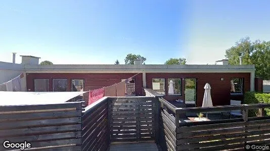 Apartments for rent in Oslo Ullern - Photo from Google Street View