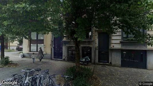 Apartments for rent in Brussels Schaarbeek - Photo from Google Street View