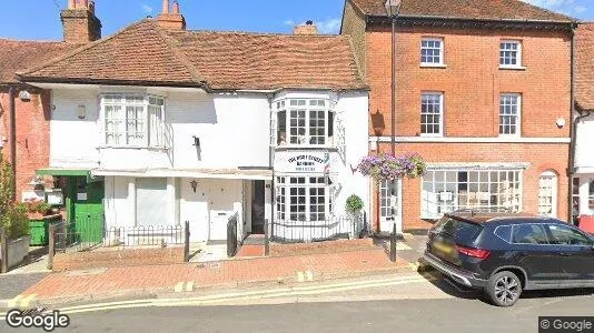 Apartments for rent in Wokingham - Berkshire - Photo from Google Street View