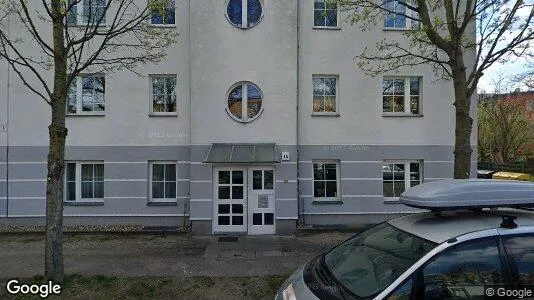 Apartments for rent in Berlin Treptow-Köpenick - Photo from Google Street View