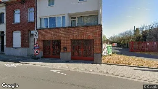 Apartments for rent in Moeskroen - Photo from Google Street View