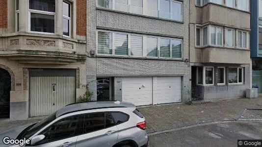 Apartments for rent in Brussels Sint-Jans-Molenbeek - Photo from Google Street View