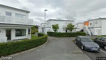 Apartments for rent in Karmøy - Photo from Google Street View