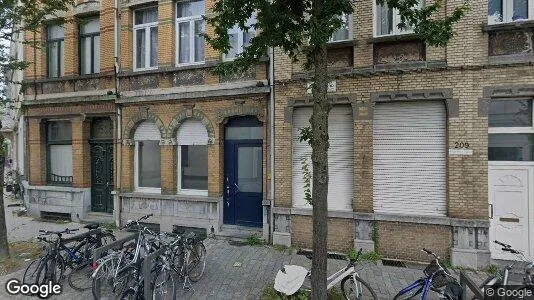 Apartments for rent in Antwerp Berchem - Photo from Google Street View