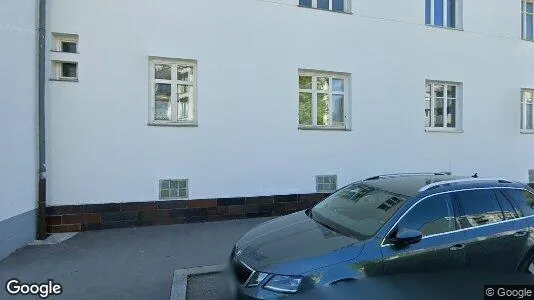 Apartments for rent in Wien Simmering - Photo from Google Street View