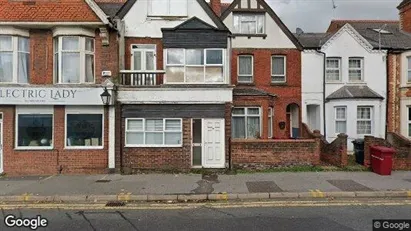 Apartments for rent in Reading - Berkshire - Photo from Google Street View