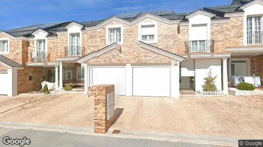 Apartments for rent in Boadilla del Monte - Photo from Google Street View