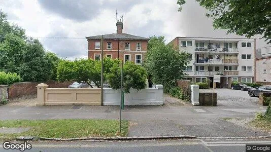 Apartments for rent in Reading - Berkshire - Photo from Google Street View