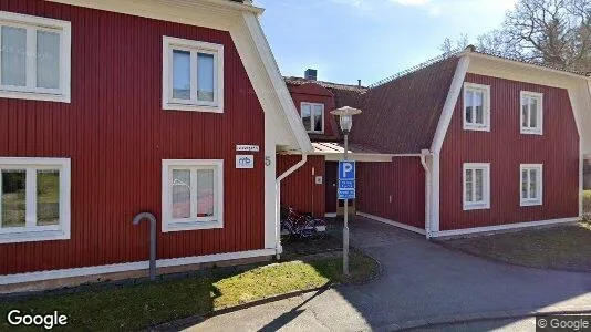 Apartments for rent in Mark - Photo from Google Street View