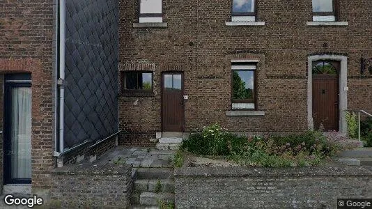 Apartments for rent in Hoei - Photo from Google Street View