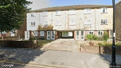Apartments for rent in Croydon - Surrey - Photo from Google Street View