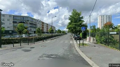 Apartments for rent in Saint-Germain-en-Laye - Photo from Google Street View