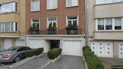 Apartments for rent in Brussels Ukkel - Photo from Google Street View