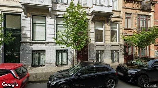 Apartments for rent in Brussels Elsene - Photo from Google Street View