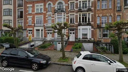 Apartments for rent in Brussels Schaarbeek - Photo from Google Street View