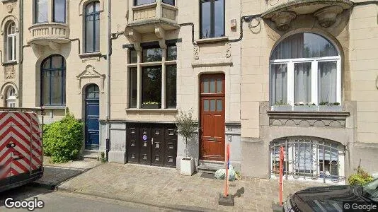 Apartments for rent in Brussels Schaarbeek - Photo from Google Street View