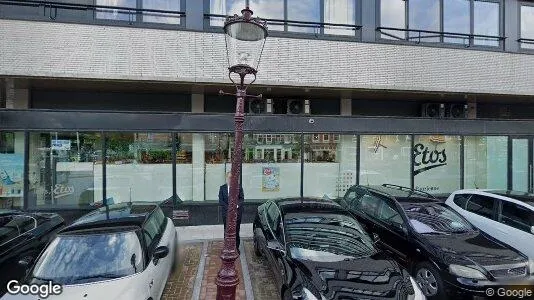 Apartments for rent in Amsterdam Oost-Watergraafsmeer - Photo from Google Street View