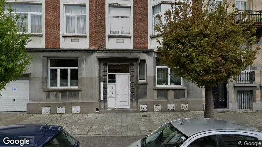 Apartments for rent in Brussels Schaarbeek - Photo from Google Street View