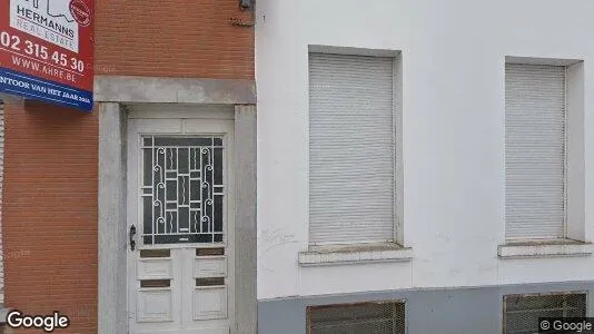 Apartments for rent in Brussels Etterbeek - Photo from Google Street View