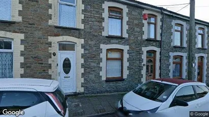 Apartments for rent in Porth - Mid Glamorgan - Photo from Google Street View