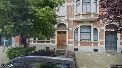 Apartments for rent in Brussels Schaarbeek - Photo from Google Street View