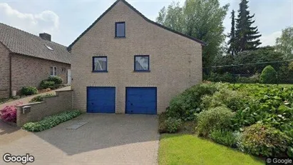 Apartments for rent in Brussels Sint-Lambrechts-Woluwe - Photo from Google Street View