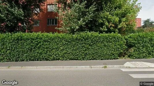 Rooms for rent in Milano Zona 8 - Fiera, Gallaratese, Quarto Oggiaro - Photo from Google Street View