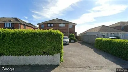 Apartments for rent in Hayling Island - Hampshire - Photo from Google Street View