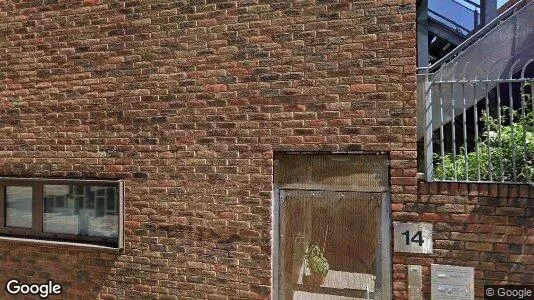 Apartments for rent in London E2 - Photo from Google Street View