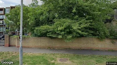 Apartments for rent in Uxbridge - Middlesex - Photo from Google Street View