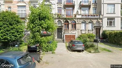Apartments for rent in Brussels Sint-Lambrechts-Woluwe - Photo from Google Street View