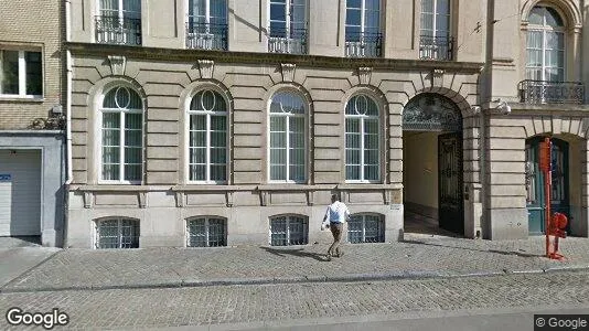 Apartments for rent in Brussels Elsene - Photo from Google Street View