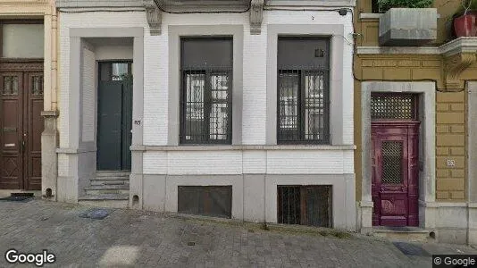 Apartments for rent in Brussels Schaarbeek - Photo from Google Street View