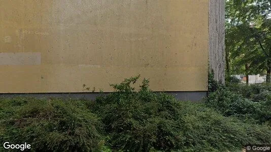 Apartments for rent in Berlin Lichtenberg - Photo from Google Street View