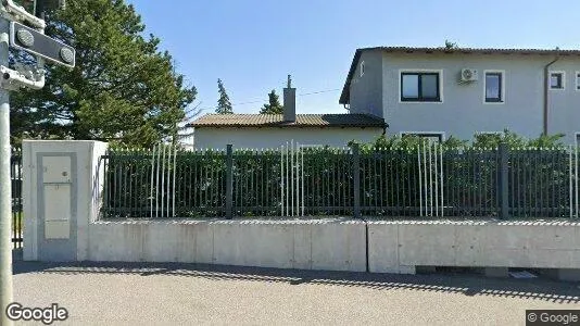 Apartments for rent in Lanzendorf - Photo from Google Street View