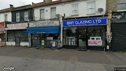 Apartments for rent in London W1J - Photo from Google Street View