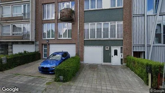 Apartments for rent in Brussels Oudergem - Photo from Google Street View