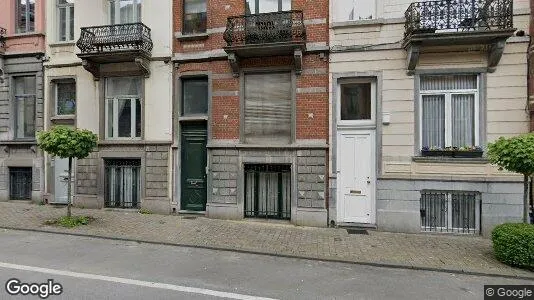 Apartments for rent in Brussels Elsene - Photo from Google Street View