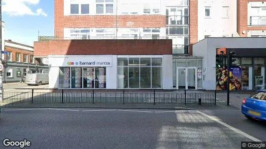 Apartments for rent in Wallington - Surrey - Photo from Google Street View