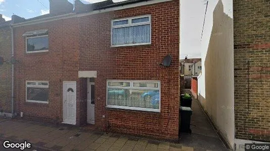 Apartments for rent in Gosport - Hampshire - Photo from Google Street View