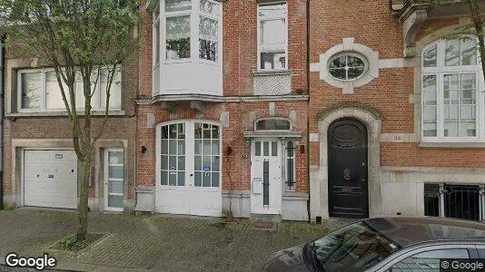 Apartments for rent in Brussels Ukkel - Photo from Google Street View