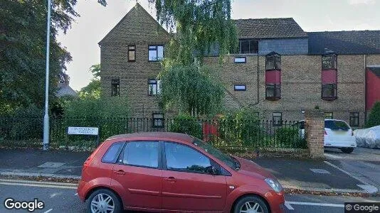Apartments for rent in Reading - Berkshire - Photo from Google Street View