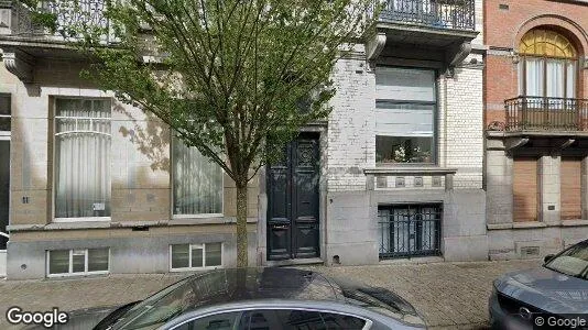 Apartments for rent in Brussels Elsene - Photo from Google Street View