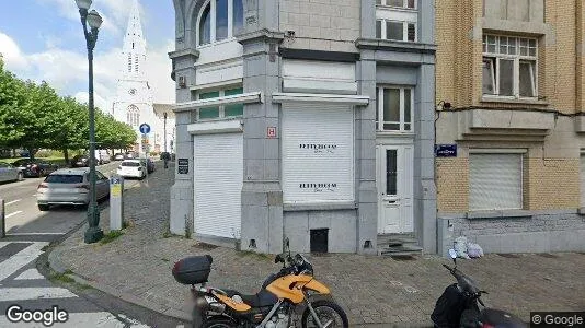 Apartments for rent in Brussels Schaarbeek - Photo from Google Street View