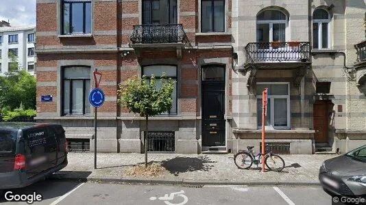 Apartments for rent in Brussels Elsene - Photo from Google Street View