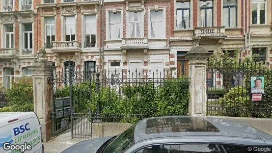 Apartments for rent in Brussels Elsene - Photo from Google Street View