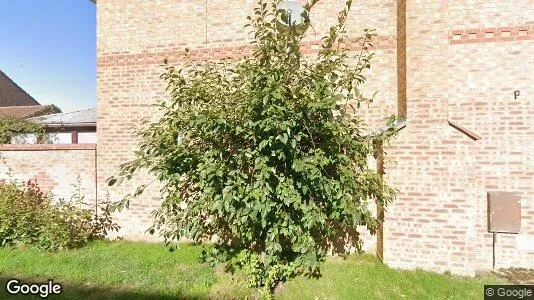 Apartments for rent in Milton Keynes - Buckinghamshire - Photo from Google Street View