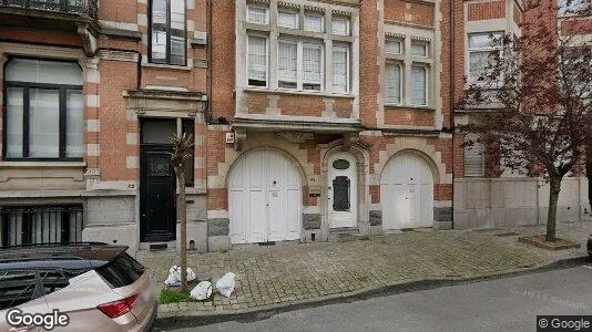 Apartments for rent in Brussels Elsene - Photo from Google Street View