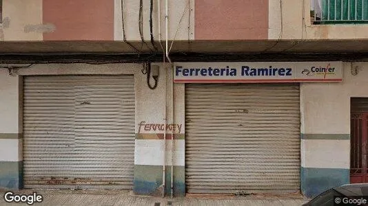 Apartments for rent in Canals - Photo from Google Street View