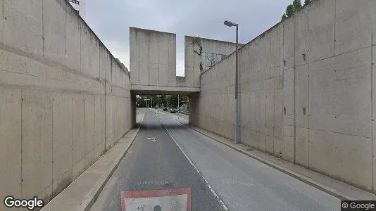 Apartments for rent in Vienna Donaustadt - Photo from Google Street View